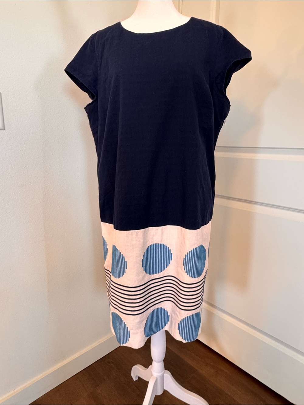 Boden Navy and Blue Dot Cotton Shift Dress